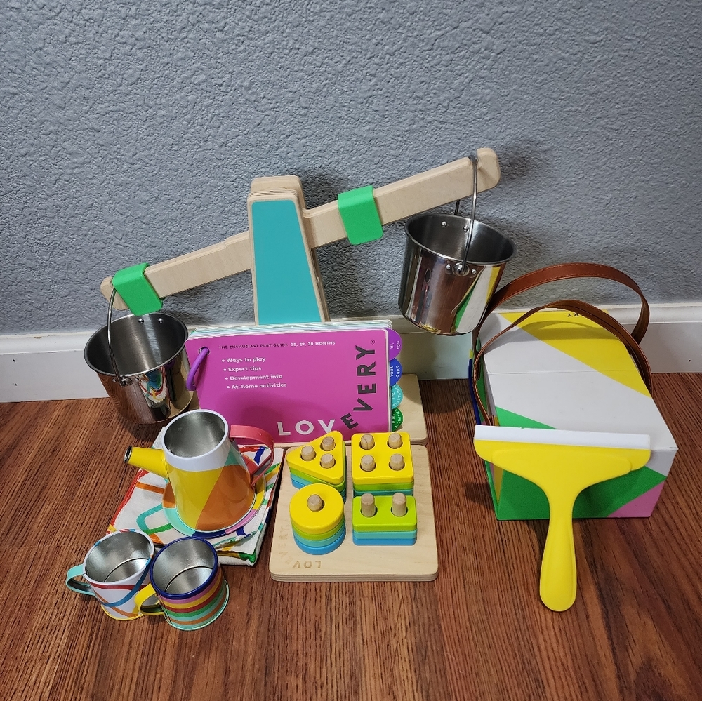 Lovevery 'The Enthusiast' Play Kit
